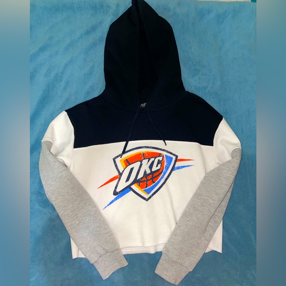 OKC Thunder NBA Womens Sweatshirt